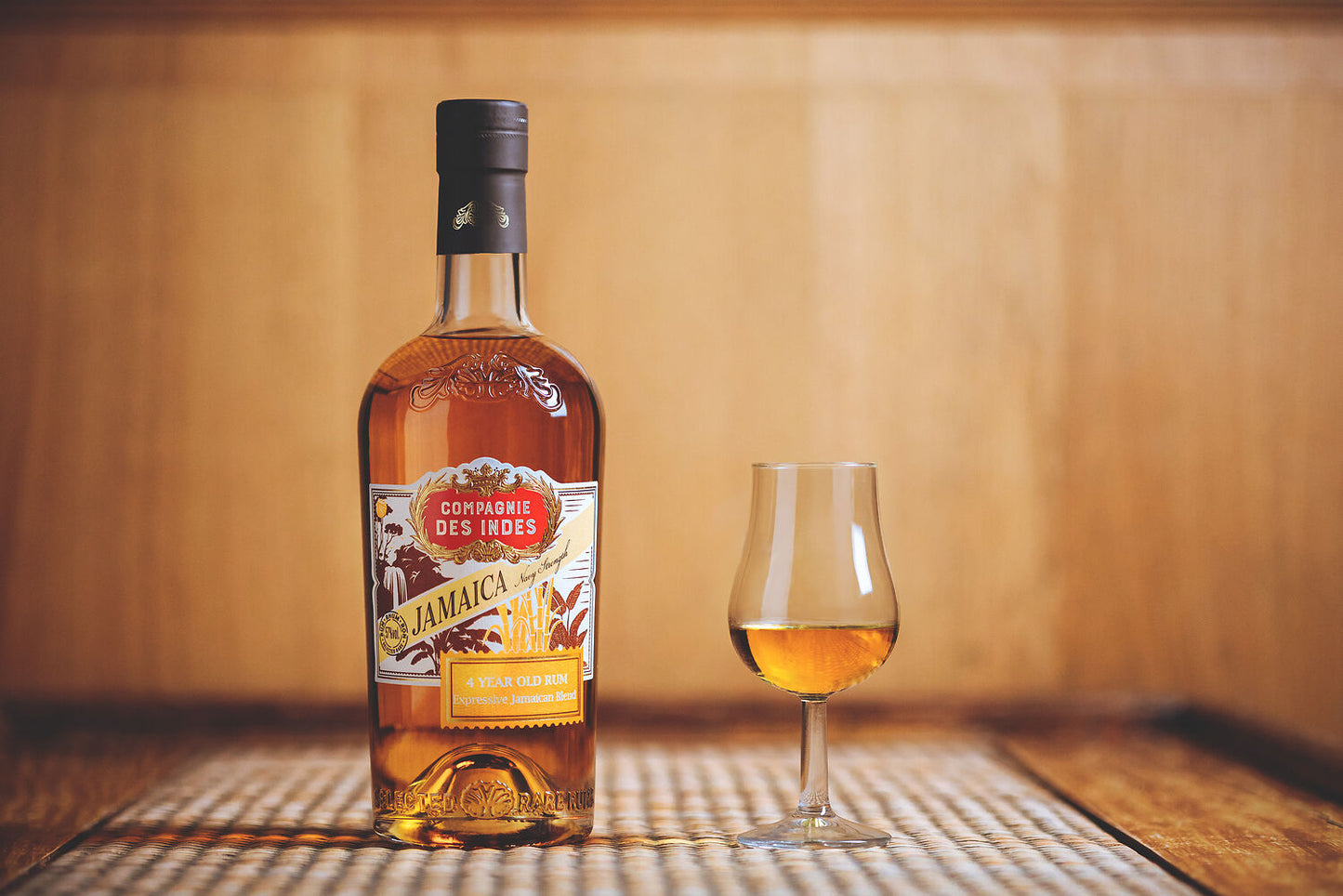 RHUM JAMAICA - Navy Strength