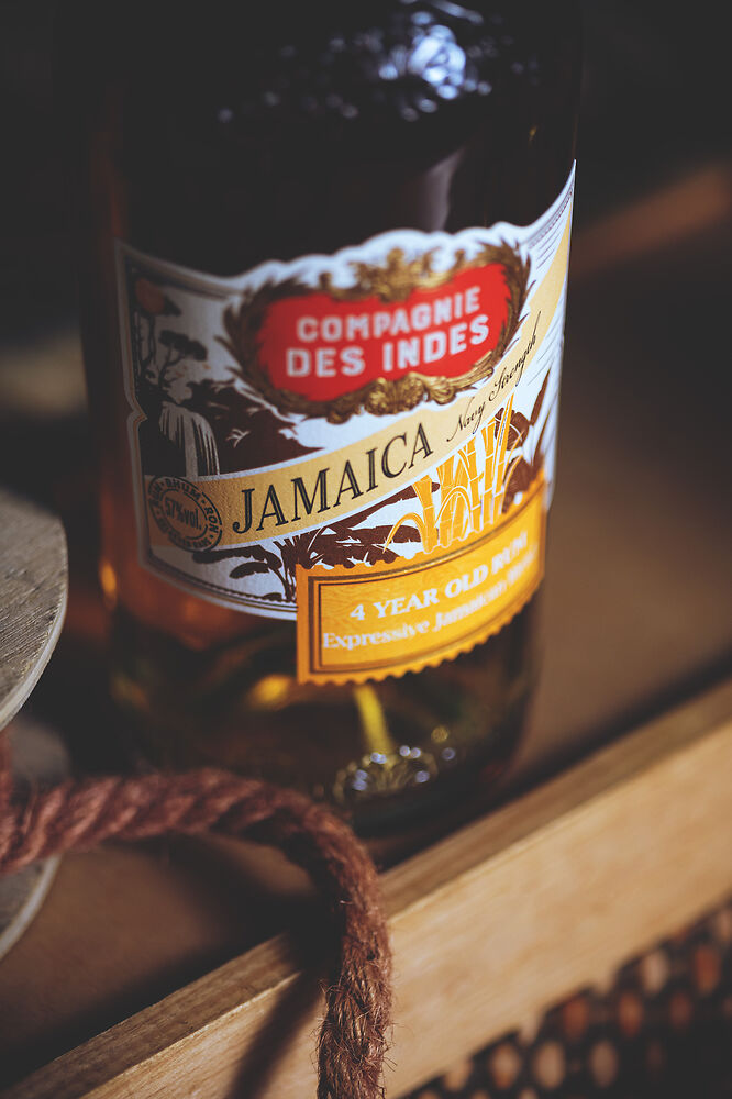 RHUM JAMAICA - Navy Strength